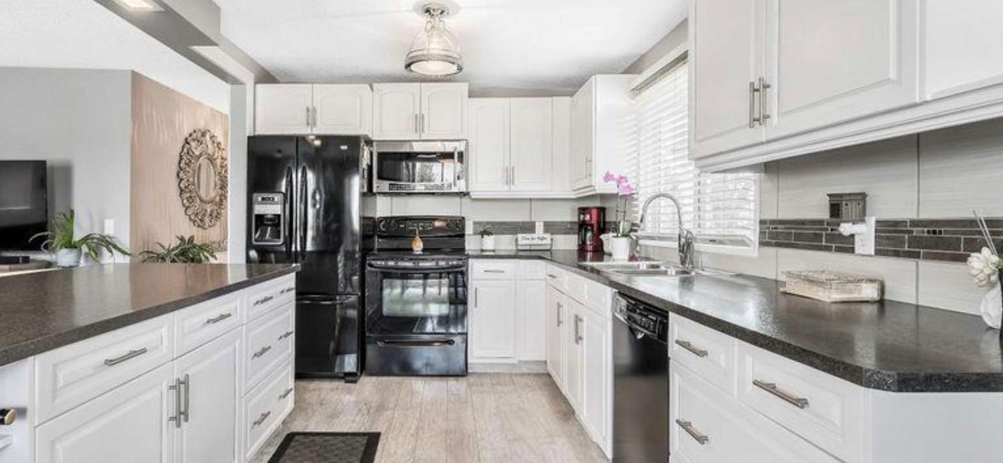 Grie Hunting Quite Room! Homestay Calgary